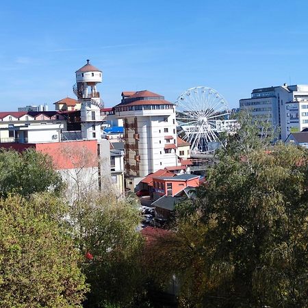 Fast Apartment In The Centrum Levice Bagian luar foto
